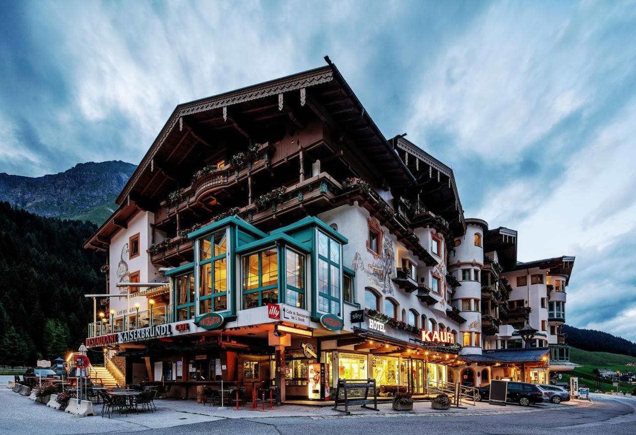 Hotel Neuhinterトゥクス エクステリア 写真